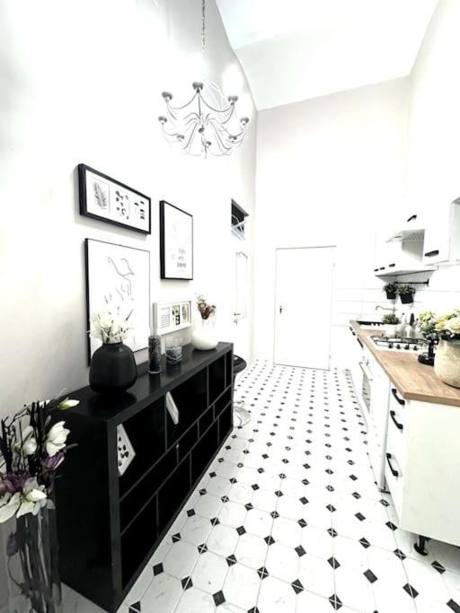 L3 City Centre Stylish Flat Ac بودابست المظهر الخارجي الصورة